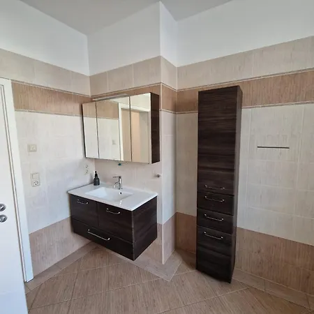 Sonnenschloss Appartement Walbeck (Mansfeld-Sudharz)